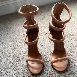 Nasty Gal On a Level Heel. Nude. Size 5 US.
